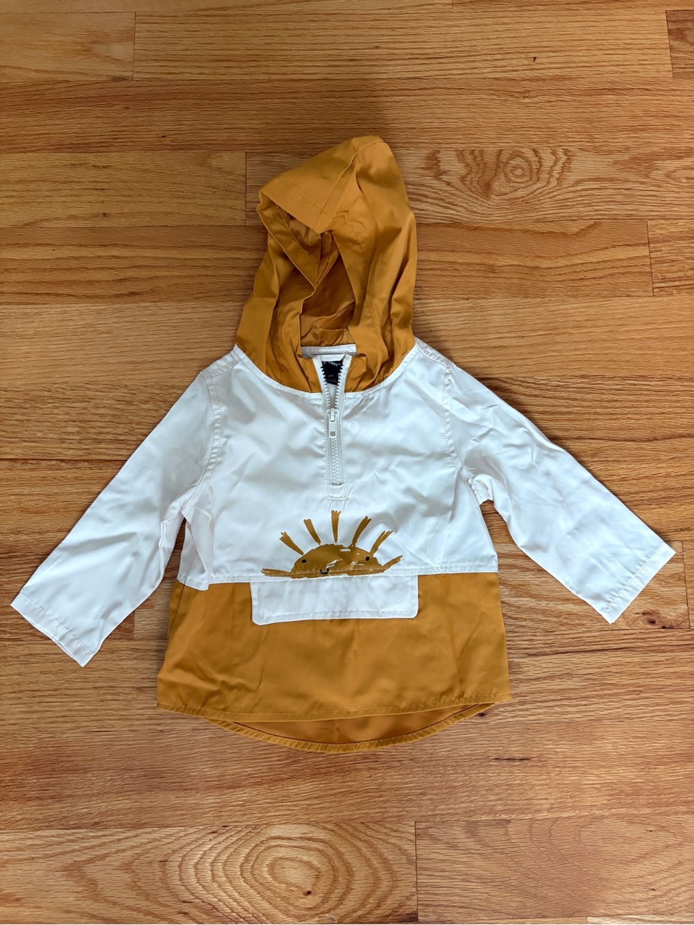 Art Class Kids White & Mustard Hooded Rain Pullover with Sun Graphic